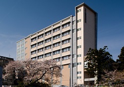 公立岩瀬病院
